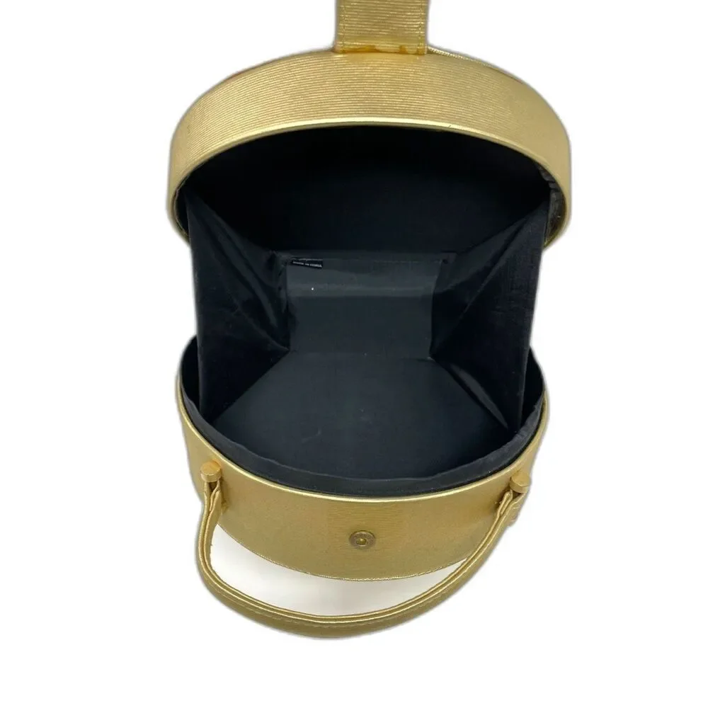 VINTAGE GIORGIO BEVERLY HILLS GOLD ROUND CLUTCH PURSE WITH SNAP CLOSURE